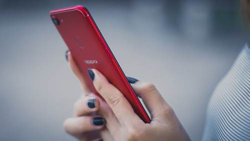 oppo-f5-f7-f9-liet-cam-ung-thay-ic-cam-ung