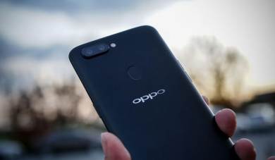 Oppo-R11s-R11s-Plus-mat-nguon-dien-thoai-bi-chet-nguon