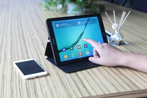 Sửa Samsung Tab 2 / 3 / 4 / 7 giật màn hình sọc màn hình