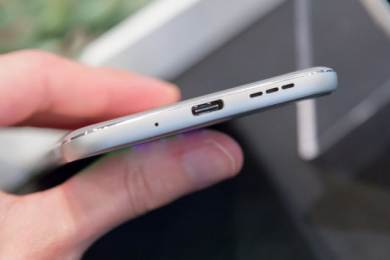 Thay chân sạc, lỗi ic sạc LG V10 / V20 / V30