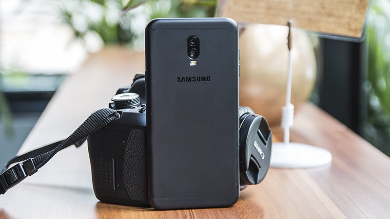 Sửa Samsung Galaxy J7 Plus hư camera