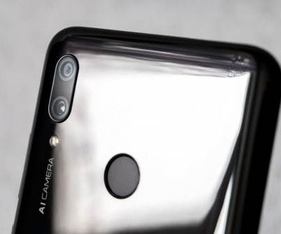 Thay kính camera Huawei P Smart 2019 chính hãng, chất lượng