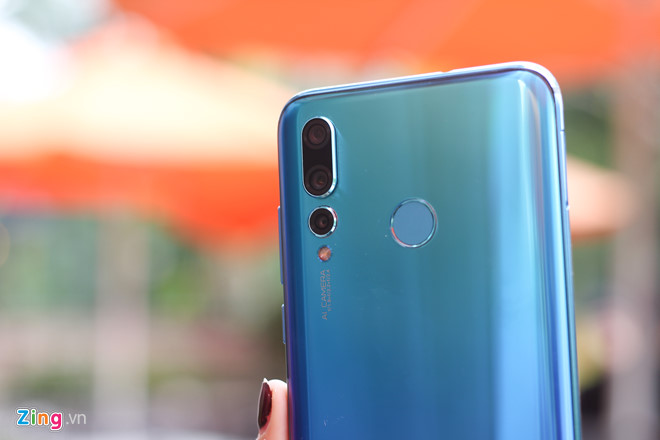 Thay loa nhỏ loa rè nhanh chóng cho Huawei nova 4, 4e, 4i ở đâu?