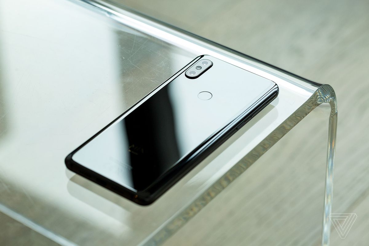 Thay nắp lưng Xiaomi Mi MIX 3S