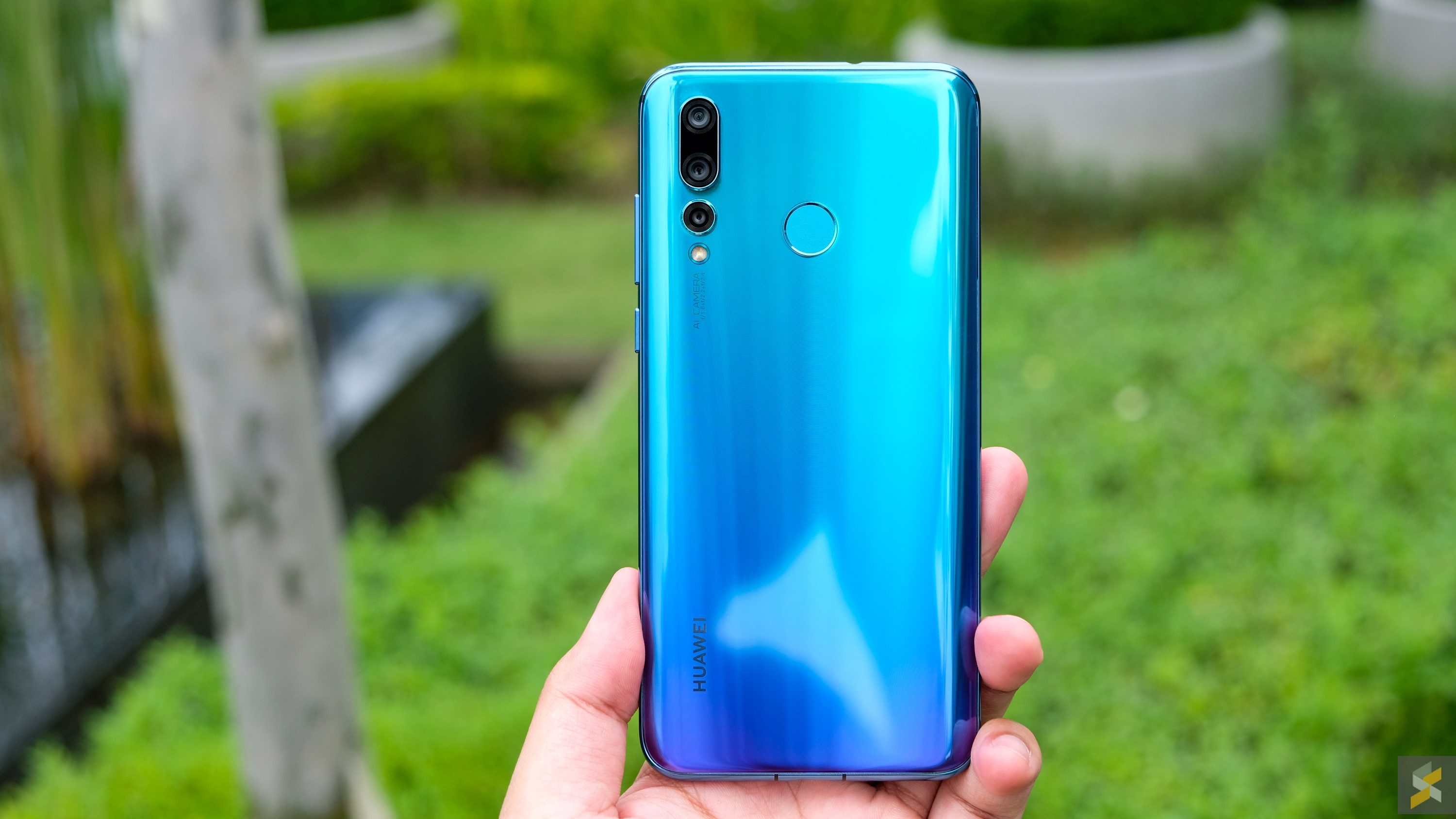 Thay ổ sim Huawei nova 4, 4e, 4i sửa gãy chân sim