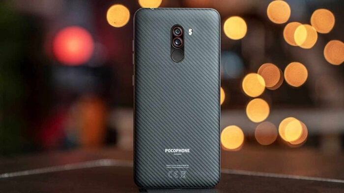 Pocophone F2 Thay Nap Lung1