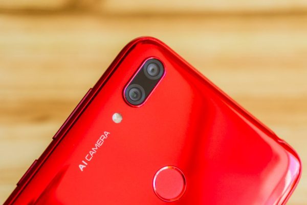 Thay Kinh Camera Sau Huawei Y7 Pro 2019(2)