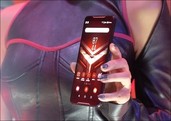 Asus Rog Phone Thay Camera Truoc 2