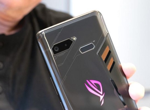 Asus Rog Phone Thay Kinh Camera Sau 1