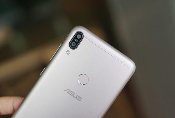 Thay Kinh Camera Zenfone Max M1(1)