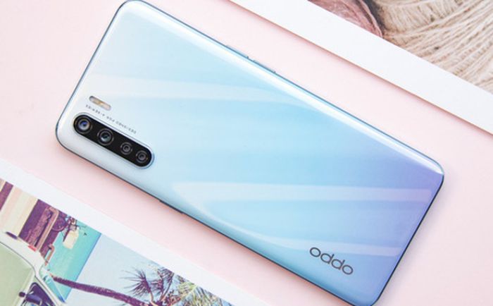 Thay Vo Thay Suon Cho Dien Thoai Oppo A91 (2)