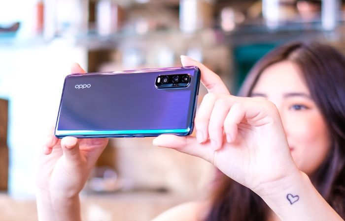 Oppo Find X2 Phai Thay Kinh Camera Sau 1