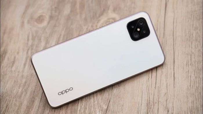 Thay Nap Lung Oppo F17 Pro 1
