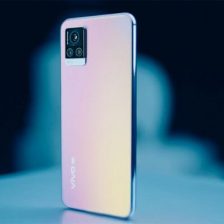 Thay Kinh Camera Sau Vivo V20 Pro 1