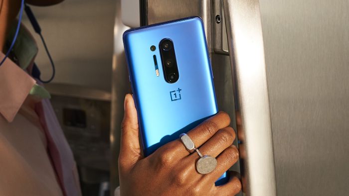 Thay Nap Lung Oneplus 8t 2